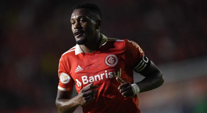 O que diz o representante de Edenilson sobre o Atlético-MG