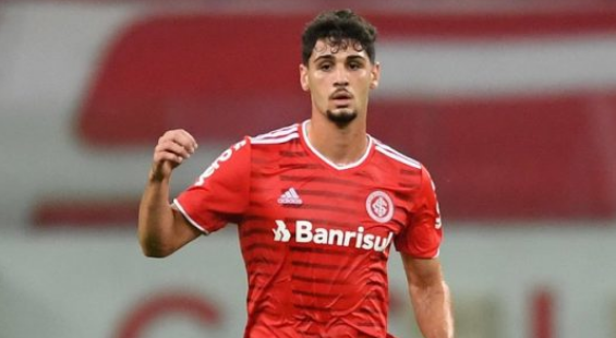 Inter confirma renovação com o volante Johhny; confira o novo tempo de contrato