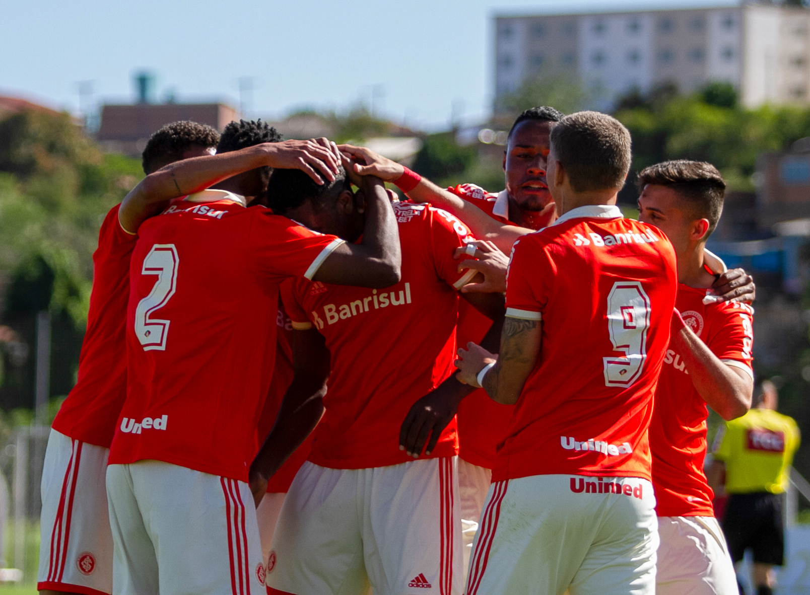 Inter contrata reforço para as categorias de base