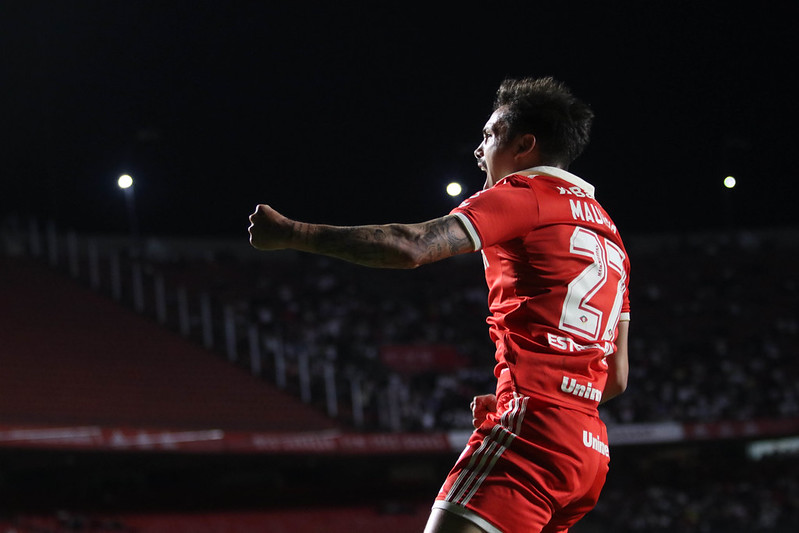 Sobre os futuros de Johnny e Mauricio no Inter