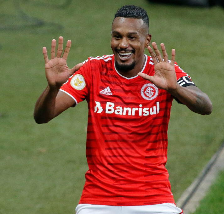 Saiba quais são os QUATRO times com interesse em Edenilson