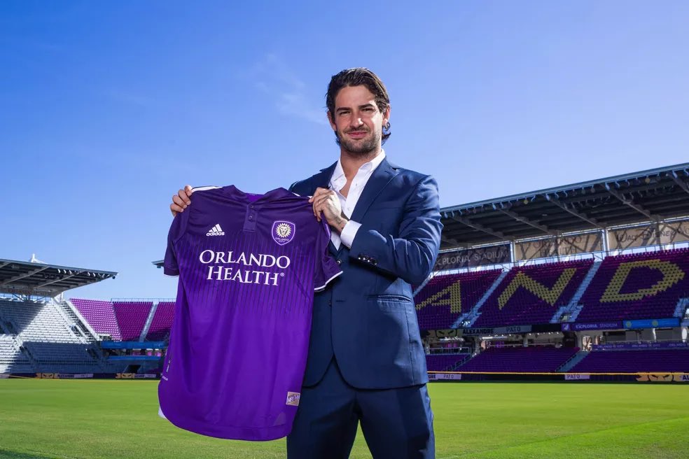 Dirigente do Inter cita “Haaland” e descarta contratação de Alexandre Pato