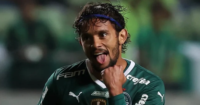 Estafe de Gustavo Scarpa volta a se manifestar e diz que jogador não virá ao Inter