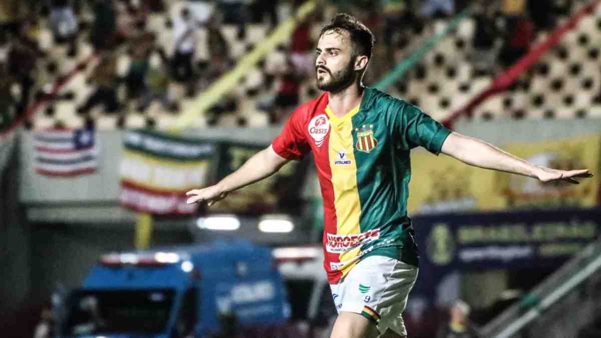 Especulado no Inter, Gabriel Poveda fala sobre o futuro