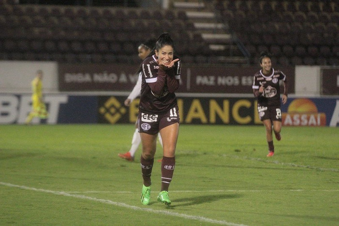 Inter anuncia primeira contratação do futebol feminino para 2023