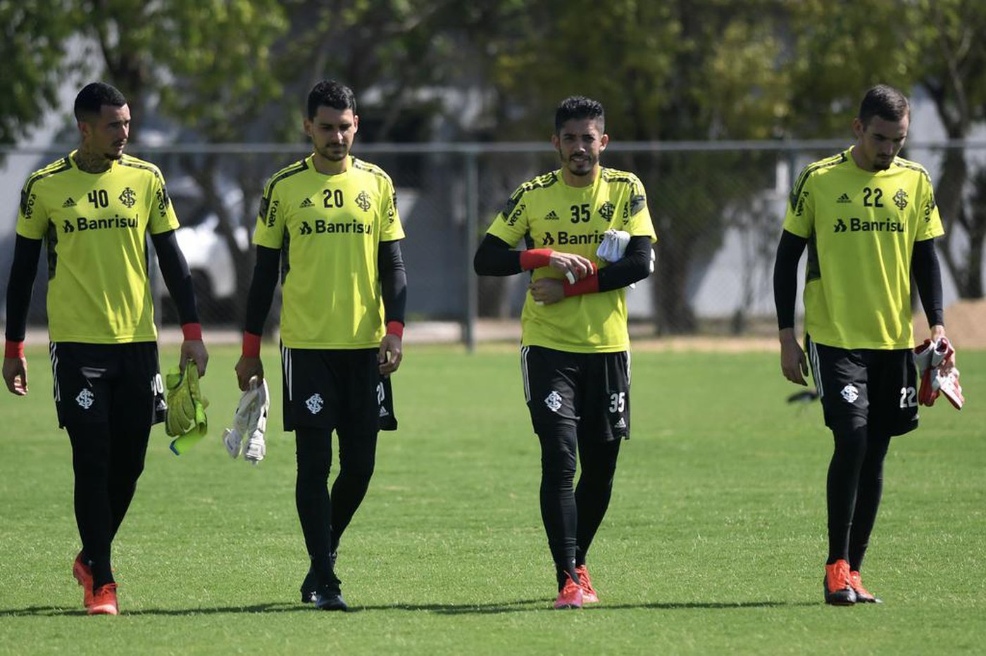 Em vídeo, preparador de goleiros mostra como trabalham os arqueiros do Inter na pré-temporada