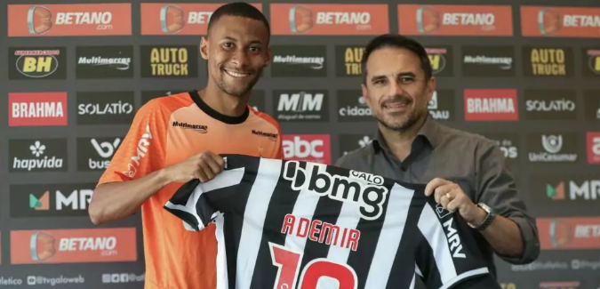 Imprensa local coloca atacante do Atlético-MG na mira do Inter
