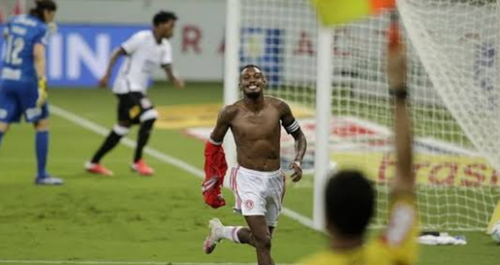 O comentário de Gustavo Villani sobre o acerto de Edenilson com o Atlético-MG que gerou críticas por parte da torcida do Inter