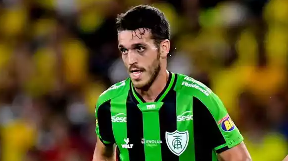 Presidente do América-MG se manifesta após informação de um possível interesse do Inter em Lucas Kal