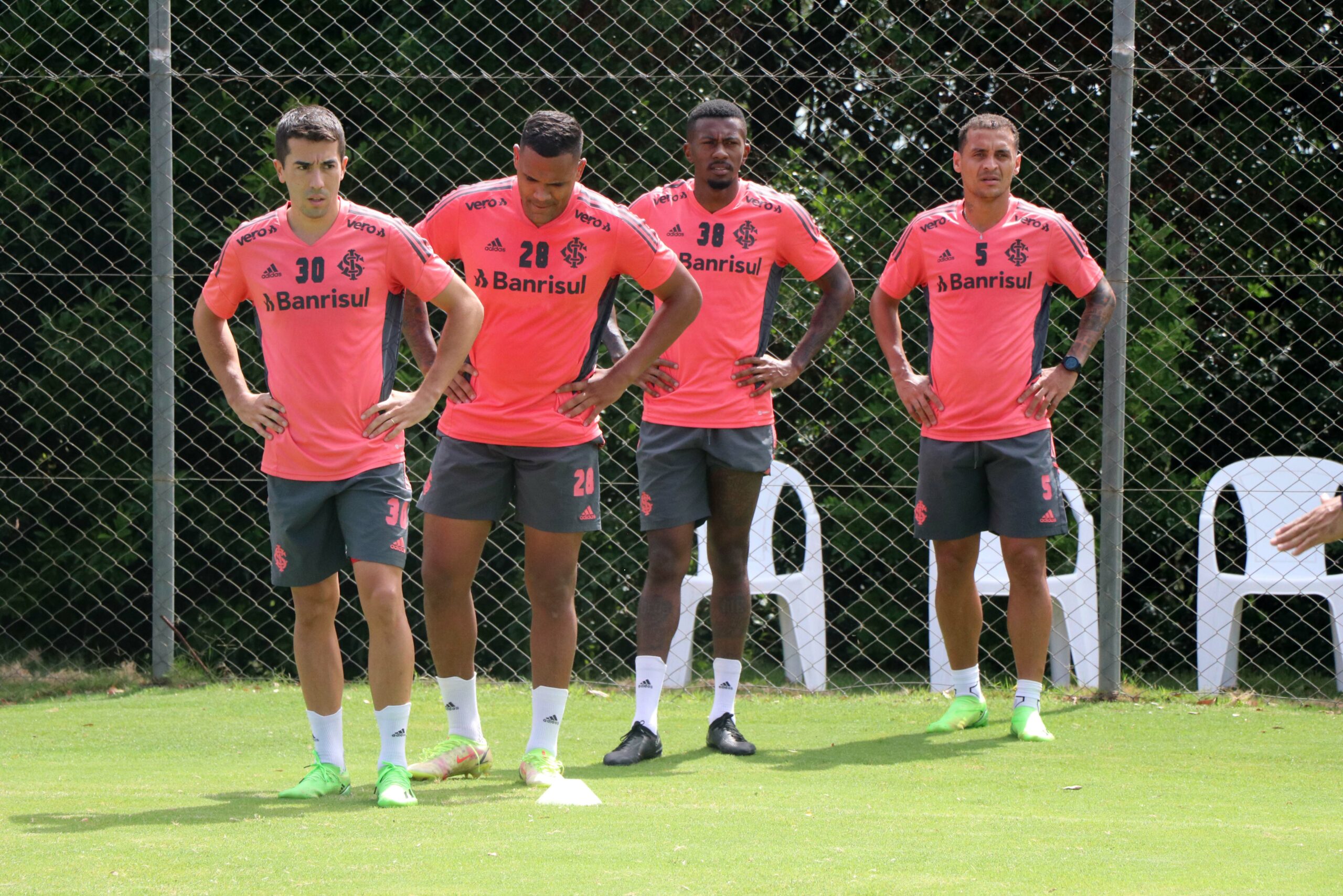 Direção do Inter quer reduzir a folha em 2023