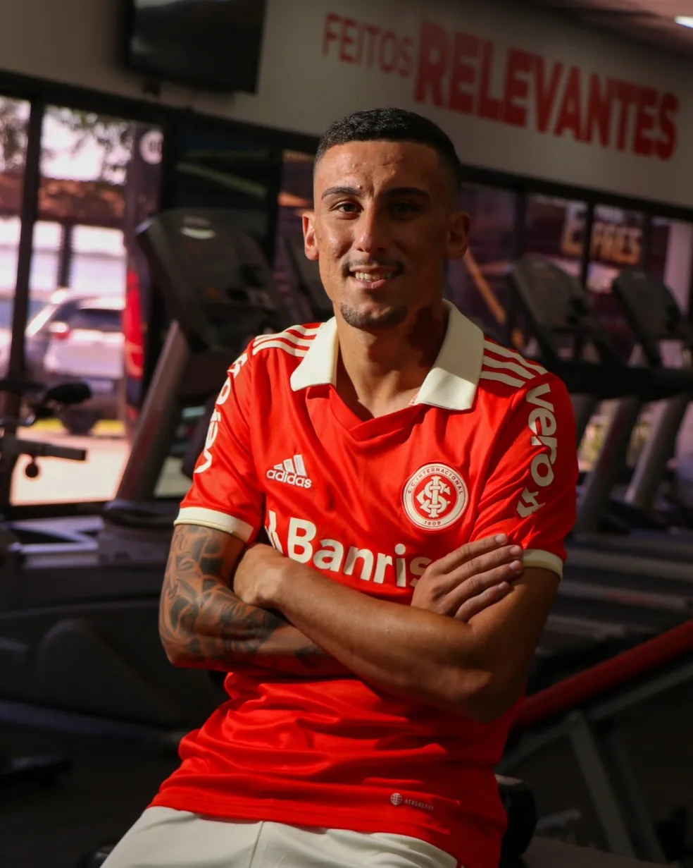 A fala de Gabriel Baralhas que anima a torcida do Inter