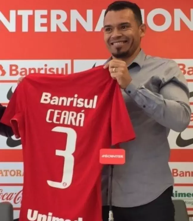 Cinco jogadores do Inter que retornaram ao clube e não conseguiram desempenhar o mesmo futebol