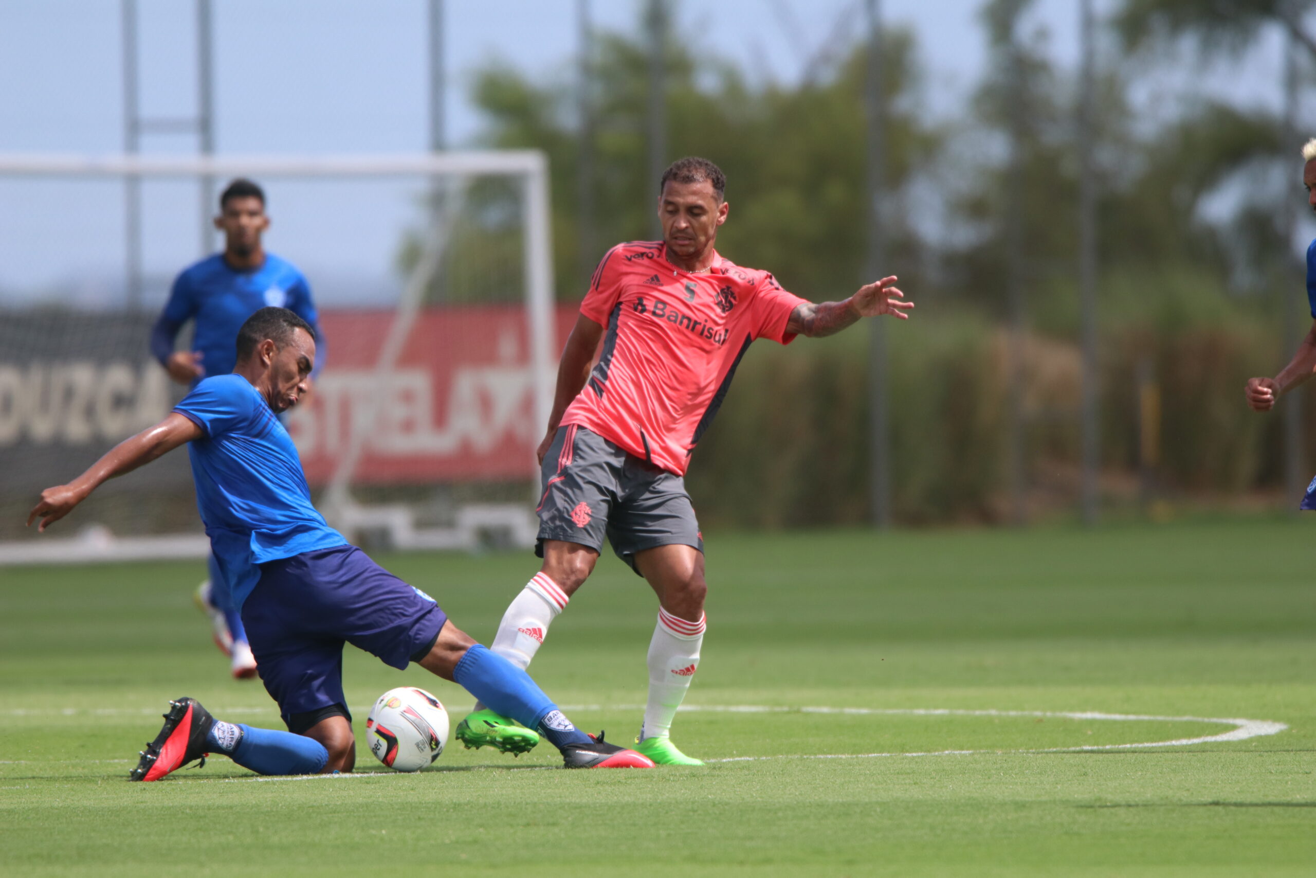 Em jogo-treino com Barra-SC, Inter empata sem gols