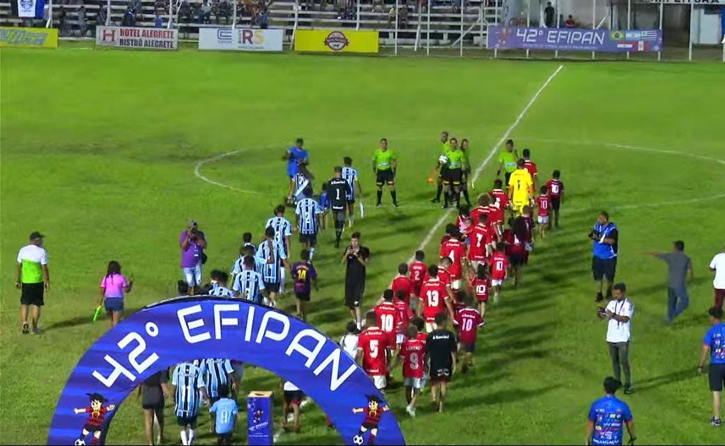 Base: Primeiro Gre-Nal do ano tem goleada do Grêmio