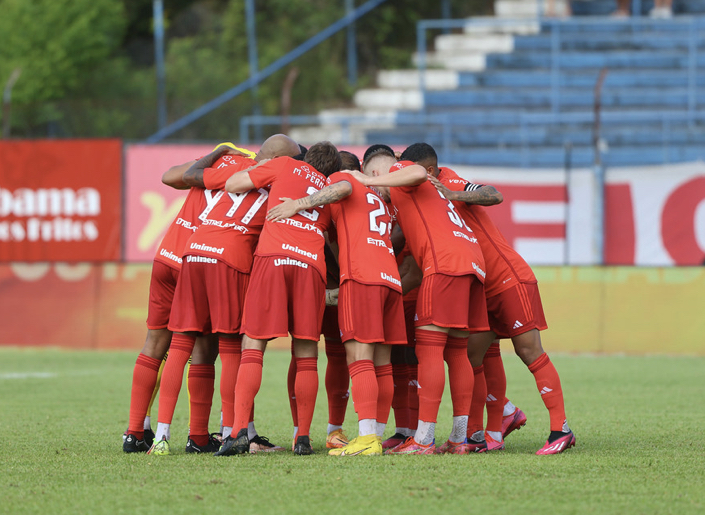 Inter chega no clássico Gre-Nal sem desfalques; veja provável time