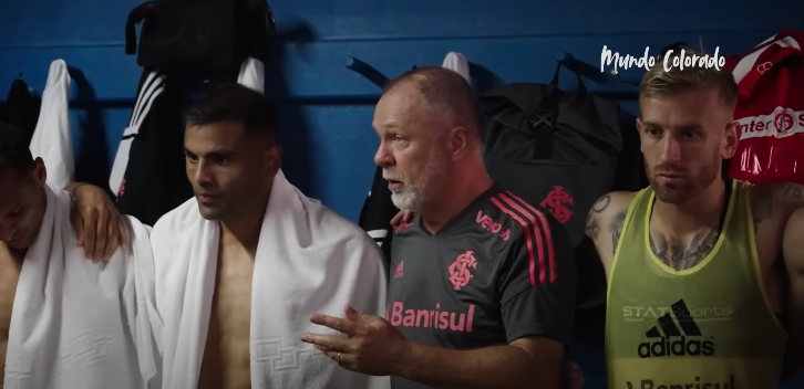 Veja o que Mano falou para os jogadores após a vitória do Inter