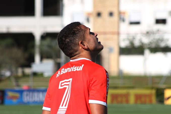 Ex-Inter é anunciado na Bulgária