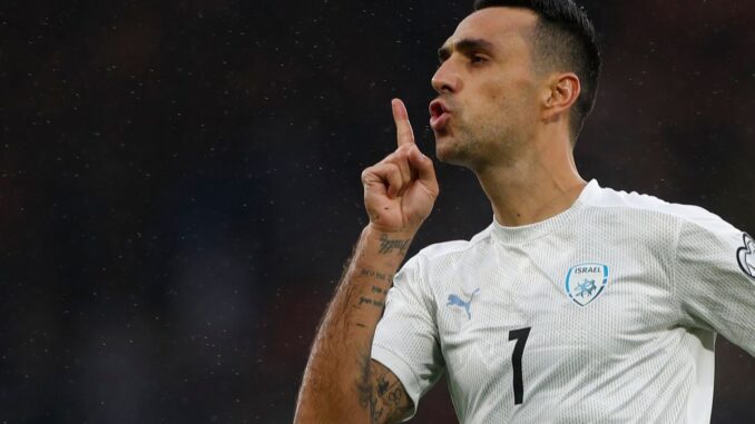 Empresário oferece e Inter avalia contratação do centroavante israelense Eran Zahavi