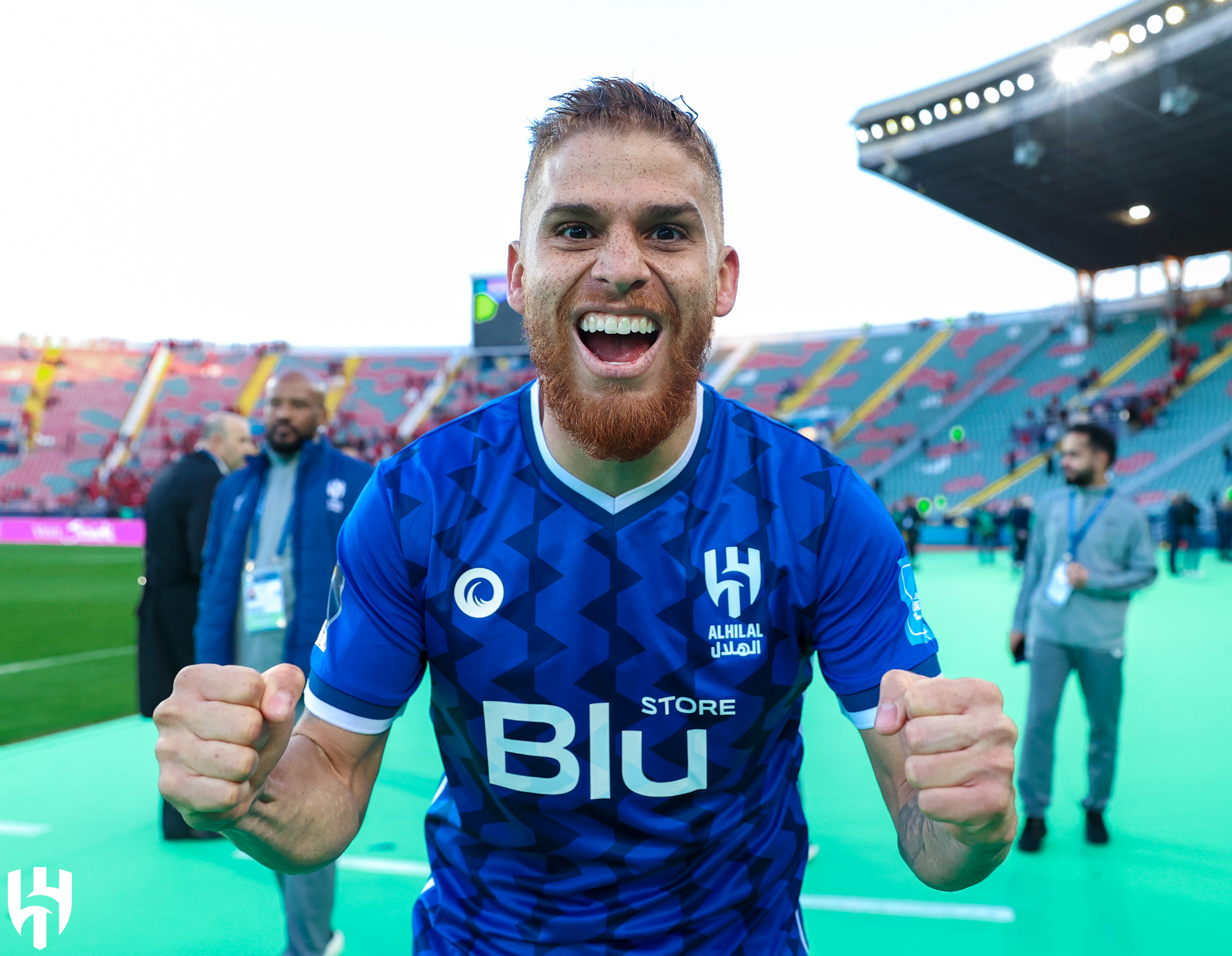 Volante que está na mira do Inter passa de fase no Mundial de Clubes