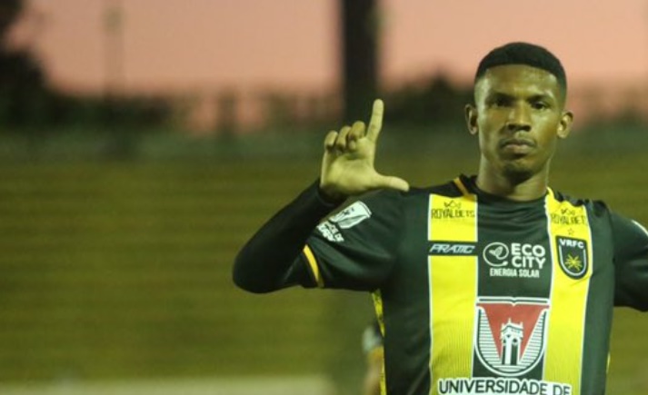 Fluminense anuncia atacante que foi alvo do Inter