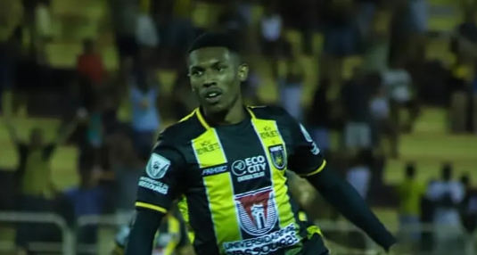 Rádio informa que Inter analisou contratação de centroavante destaque do futebol carioca