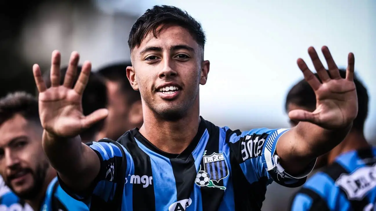 Representante de Fabricio Díaz se manifesta sobre o Inter
