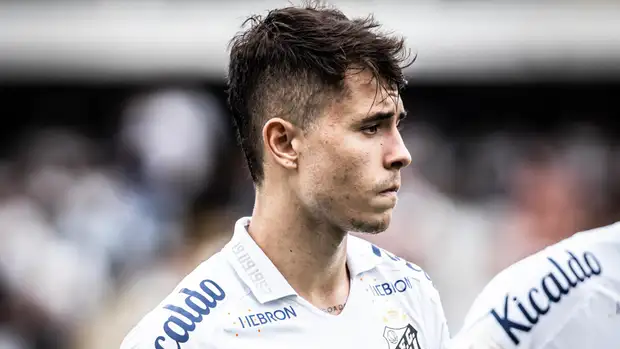 Tem negócio? Presidente do Santos fala sobre Vinicius Zanocelo e o Internacional