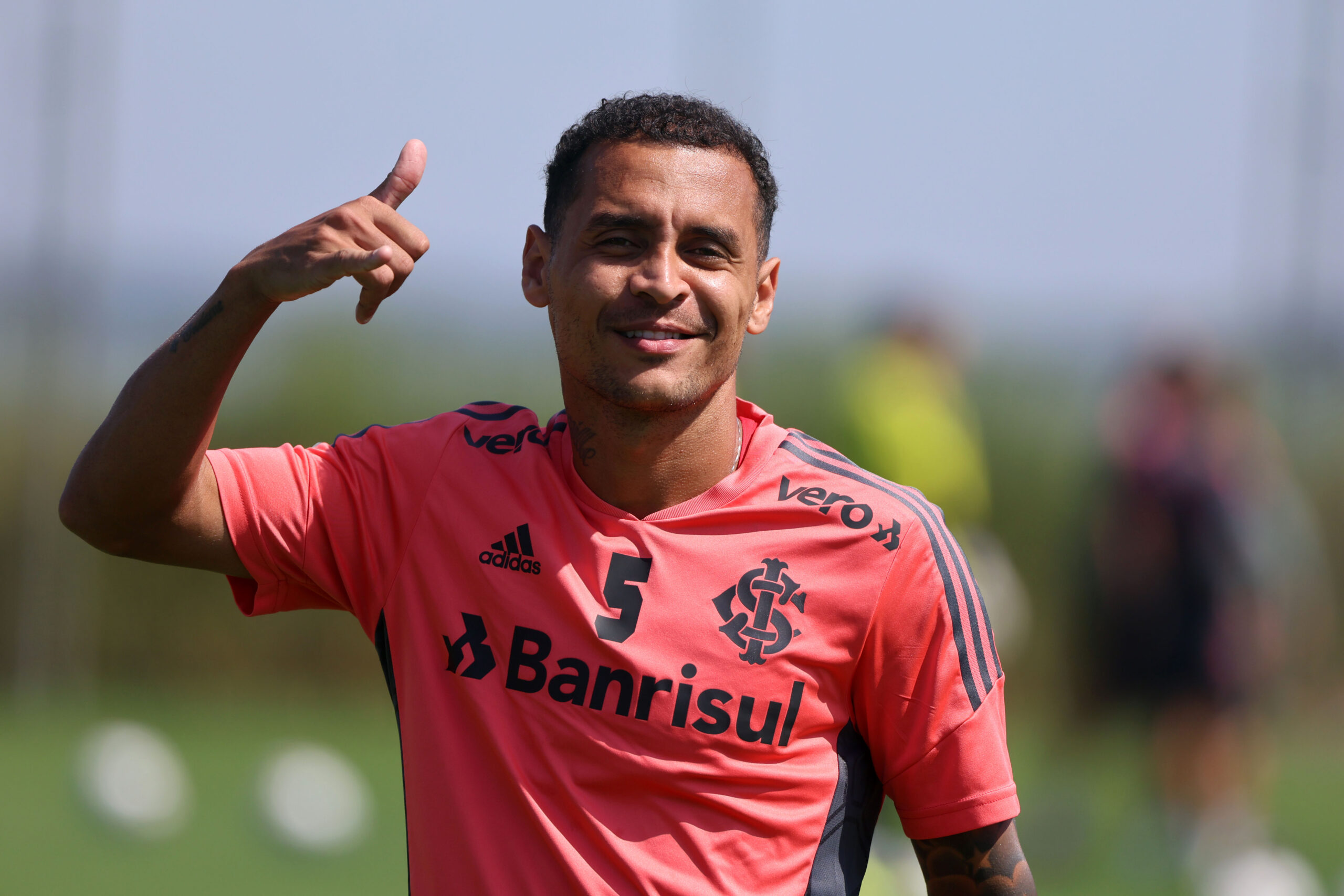 Alan Patrick se diz confiante para o clássico Gre-Nal: “Fazer um grande jogo”