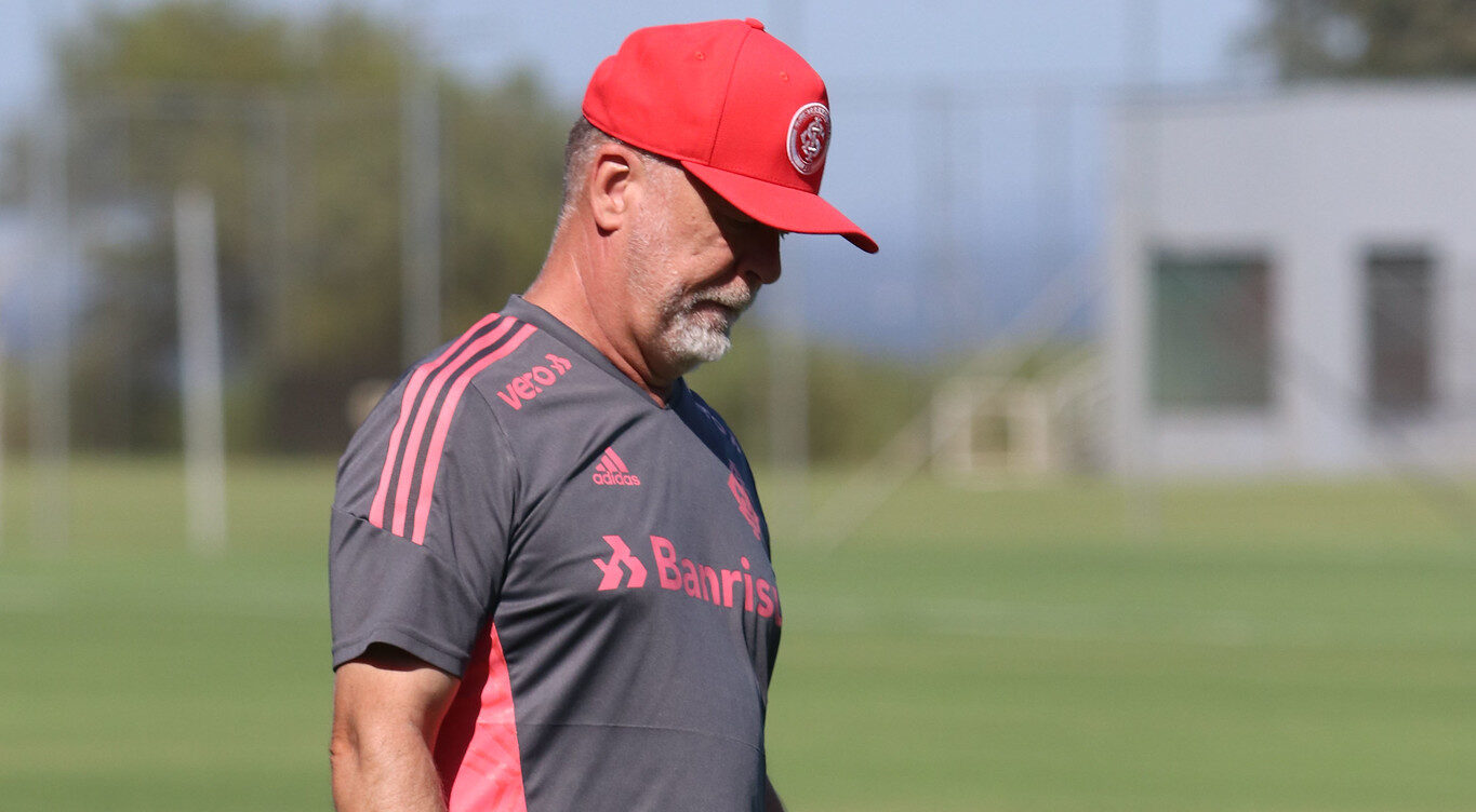 Onze meses de Mano! Confira os números do treinador no comando do Inter