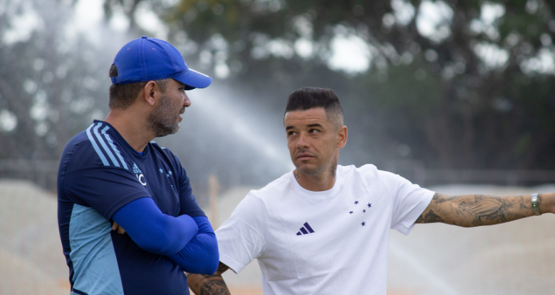 Colocou o cargo à disposição: D’Alessandro tem novo problema no Cruzeiro