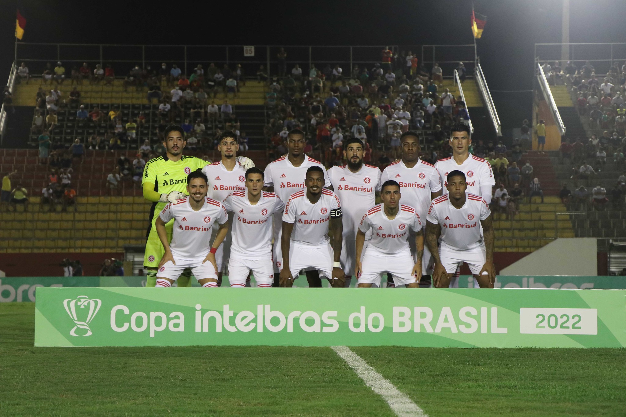 Inter abre venda de ingressos do jogo contra o CSA para não sócios; confira os preços