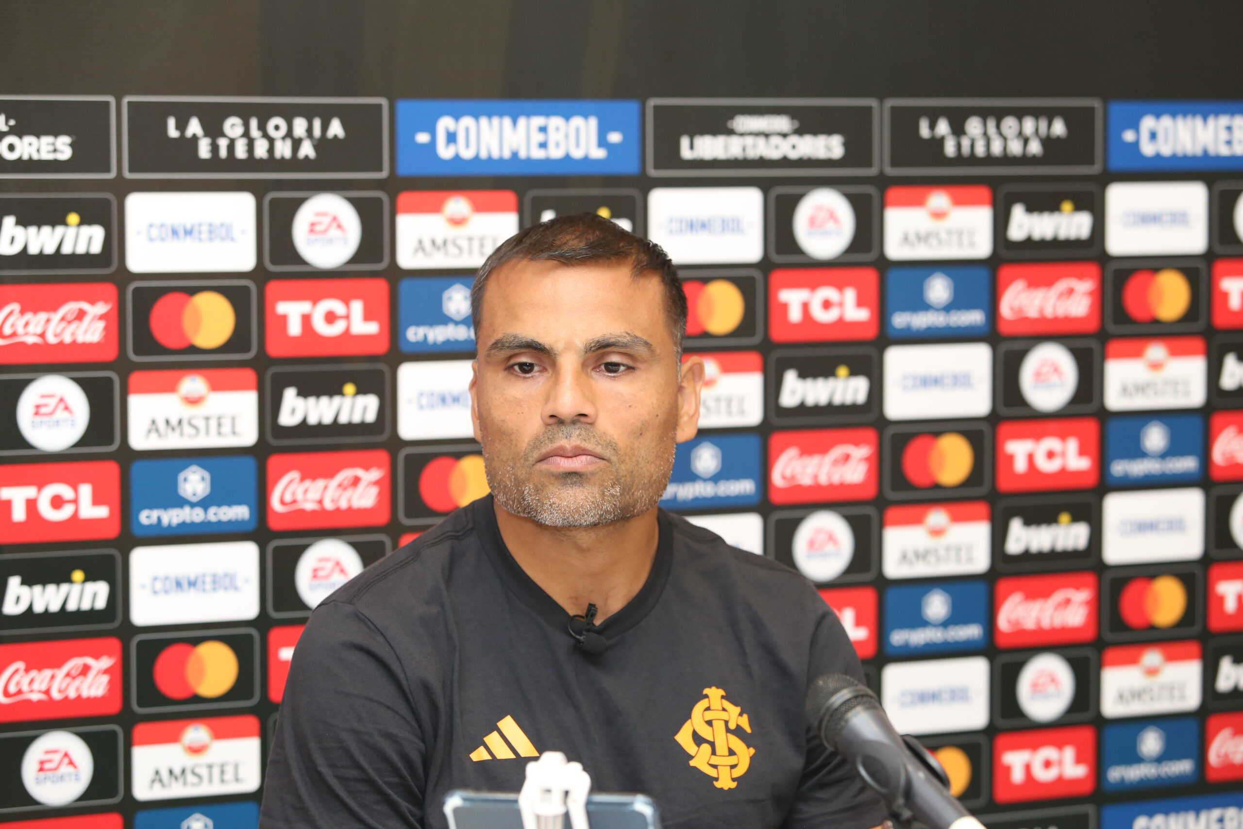 Mercado projeta estreia na Libertadores: “Mano sabe o que fizemos mal”