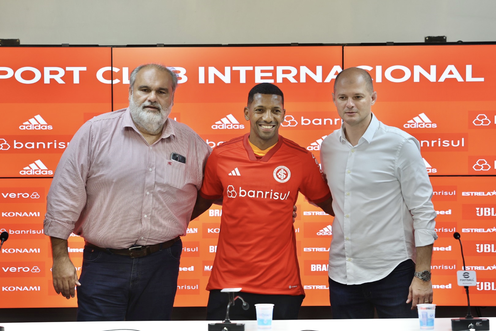Saiba os números dos três reforços apresentados pelo Inter
