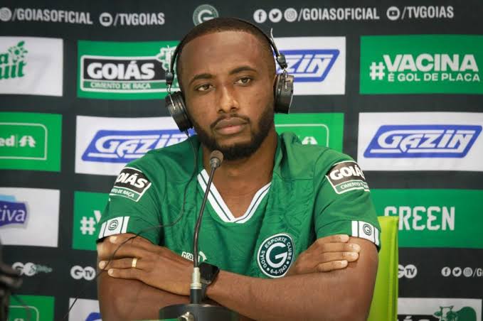 Meia-atacante do Goiás projeta jogo contra o Inter: “Vão vir pra cima”