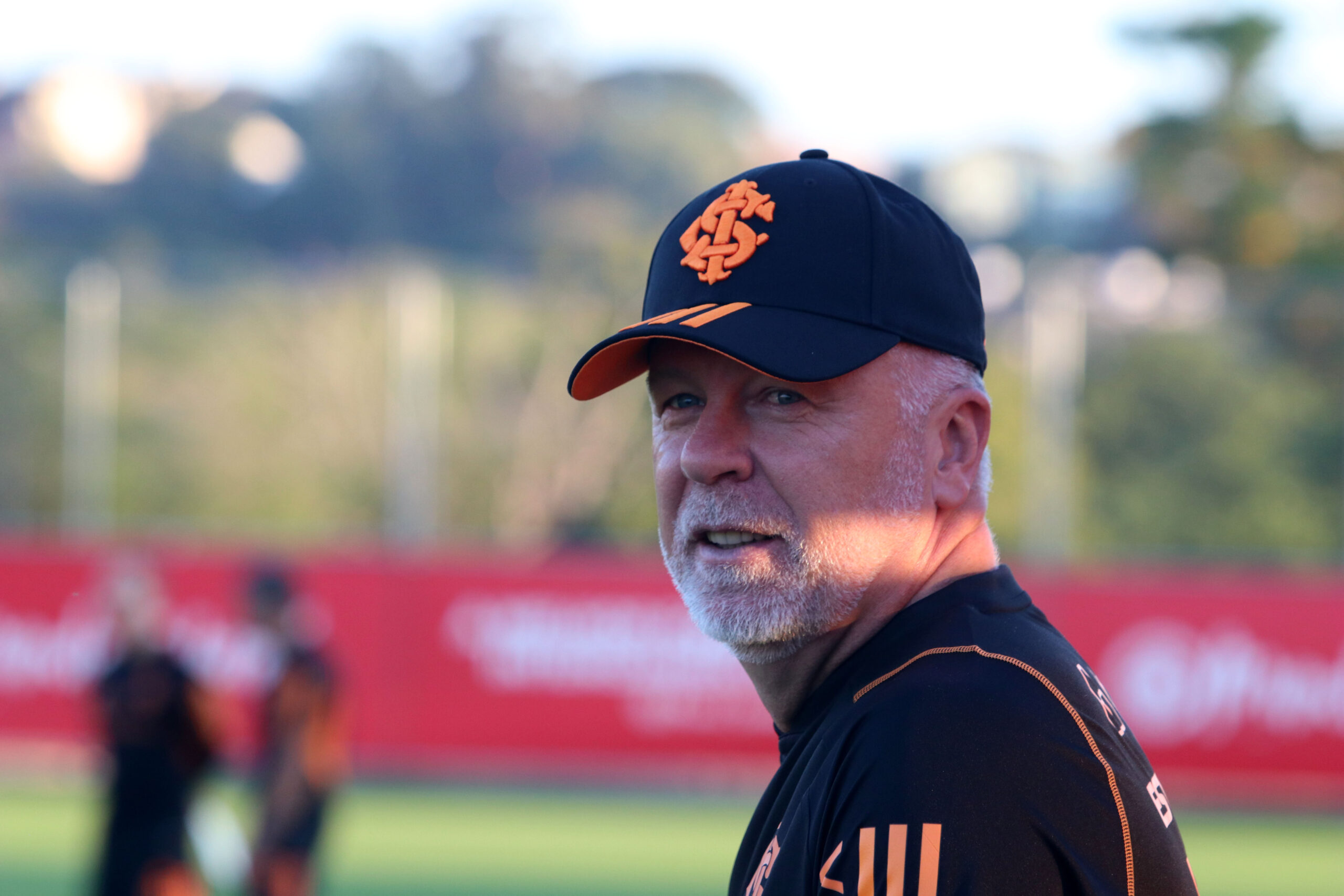 Com mudanças no time, Inter entra em campo contra o Goiás neste domingo
