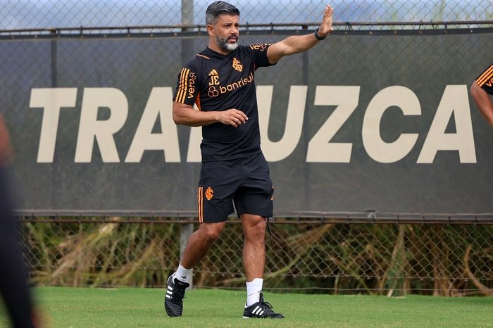 Preparador físico demitido pelo Inter já tem novo clube