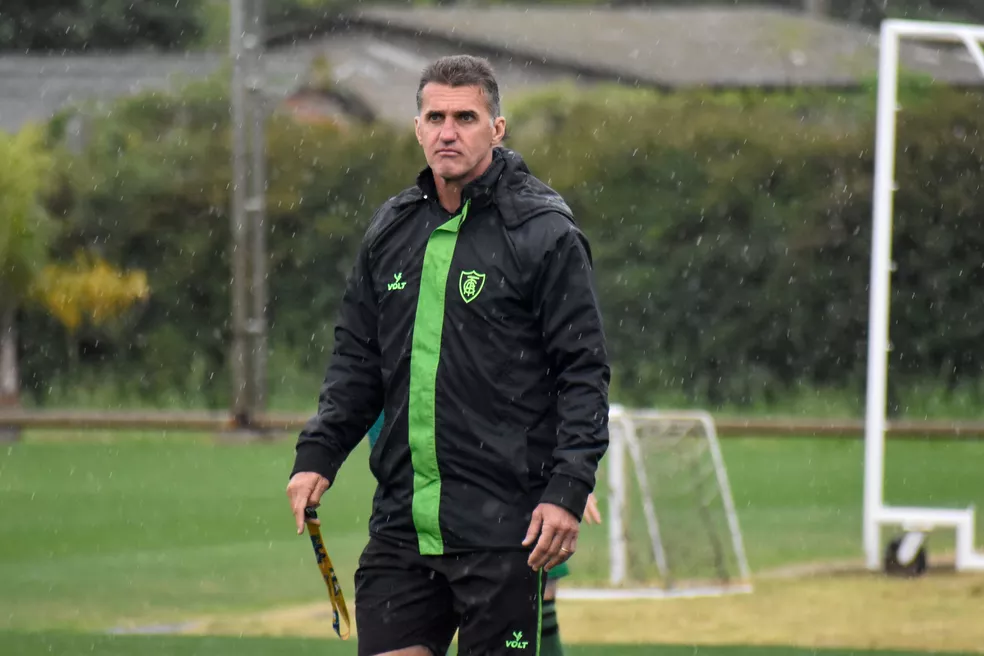 O provável time do América-MG para o jogo contra o Inter