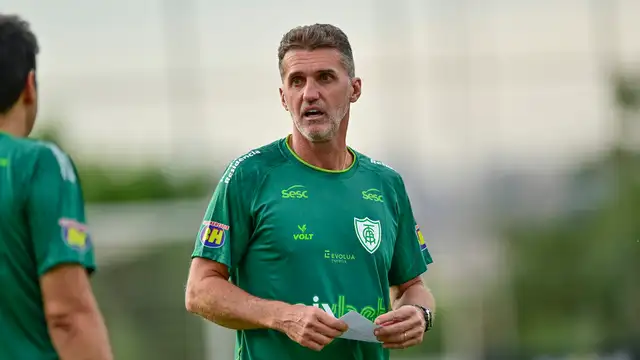 Com retorno de atacante, América-MG divulga os relacionados para encarar o Inter
