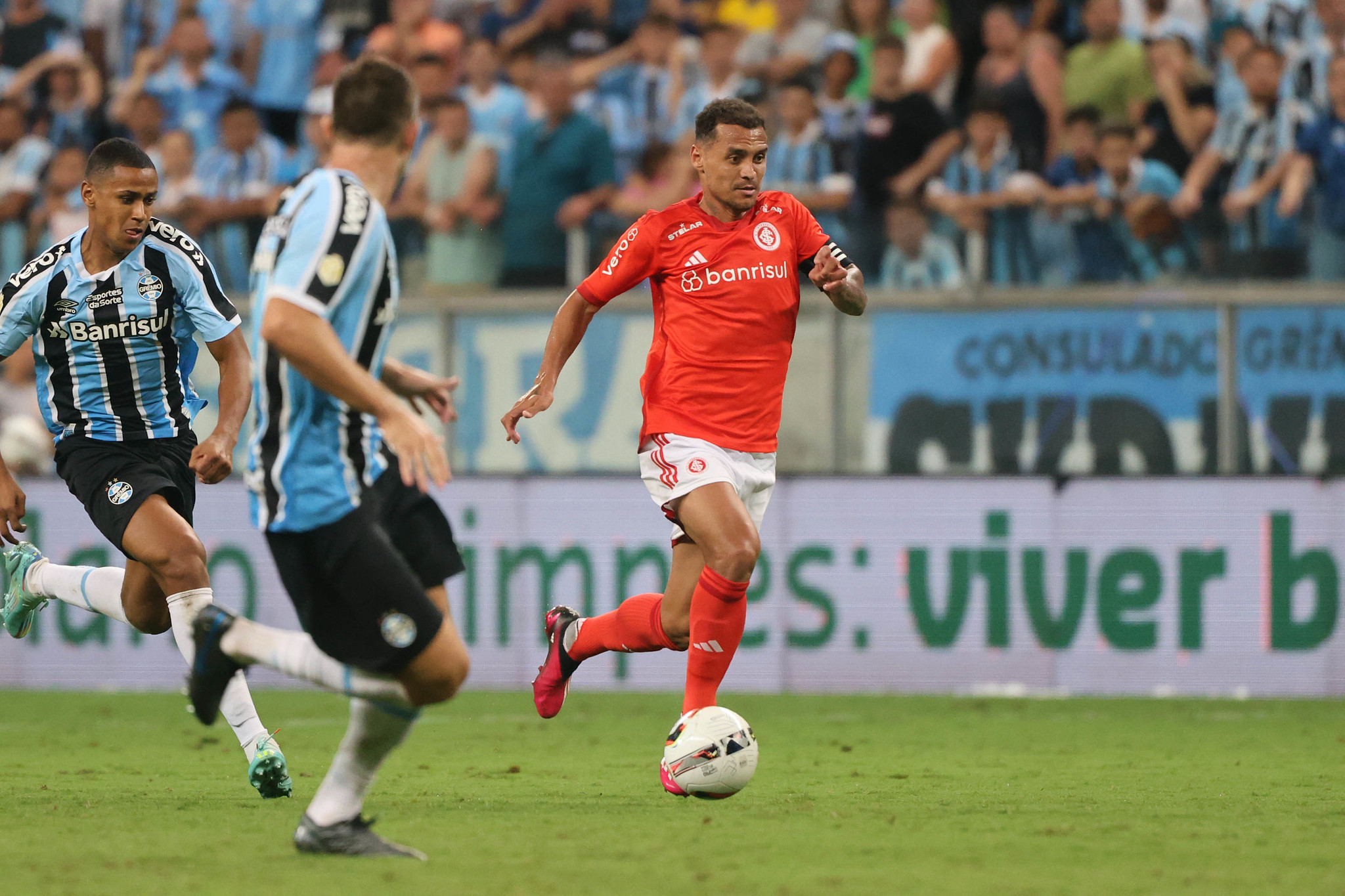 Mano a mano: a “seleção” do Gre-Nal montada por portal