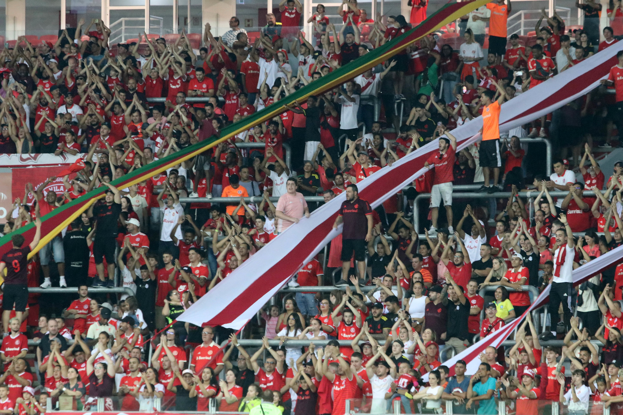 A última vez em que o Inter conseguiu reverter uma desvantagem de dois gols em mata-mata