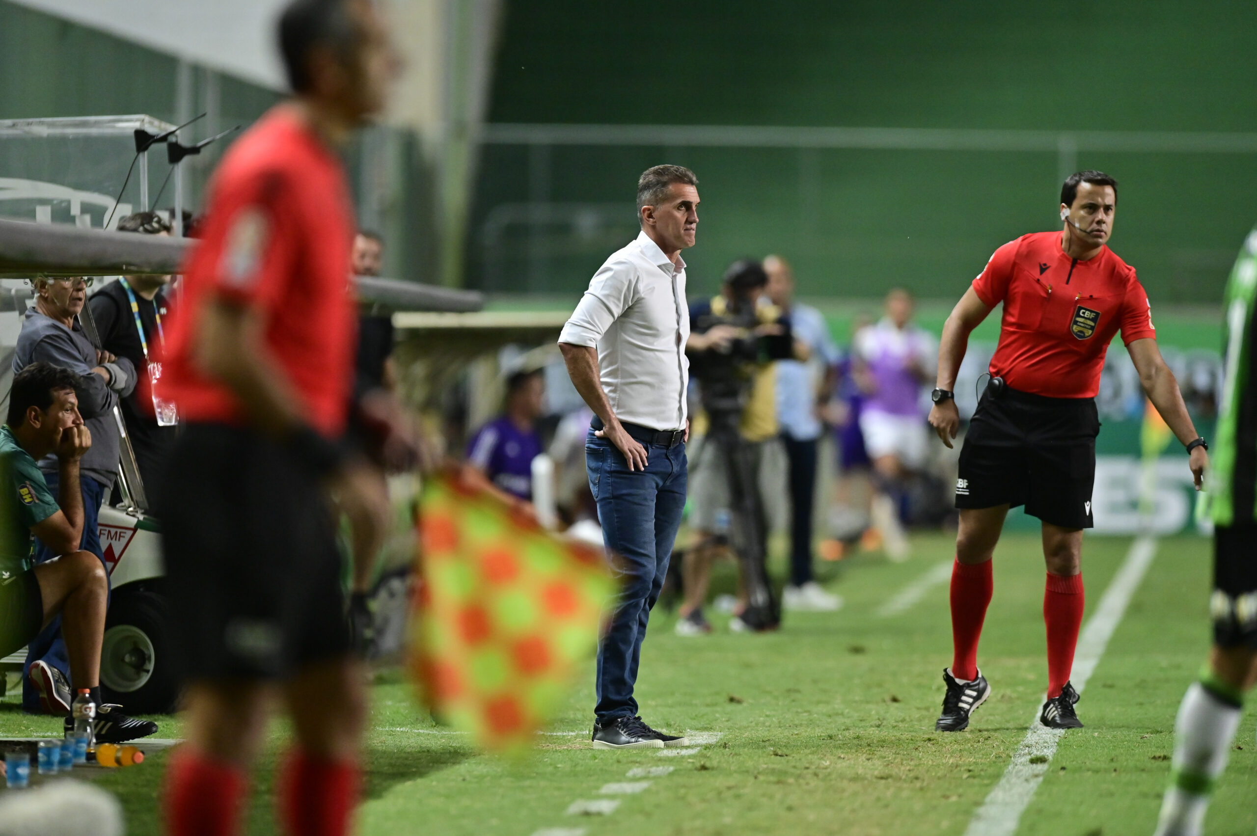 Técnico do América-MG projeta jogo contra o Inter: “Vale muito”
