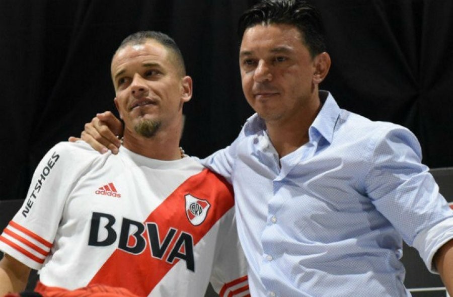 O sonho “impossível” da direção do Inter caso Mano Menezes deixe o clube
