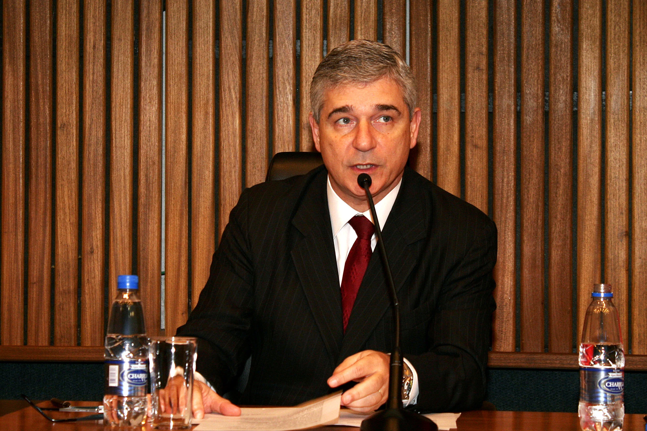 Luiz Fernando Záchia critica direção do Inter