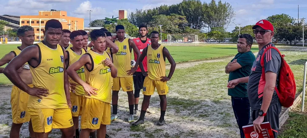 Olheiro visita clube da Paraíba e deve escolher jogadores para base do Inter