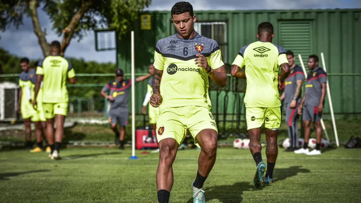A posição da diretoria do Sport sobre Riquelmy no Inter