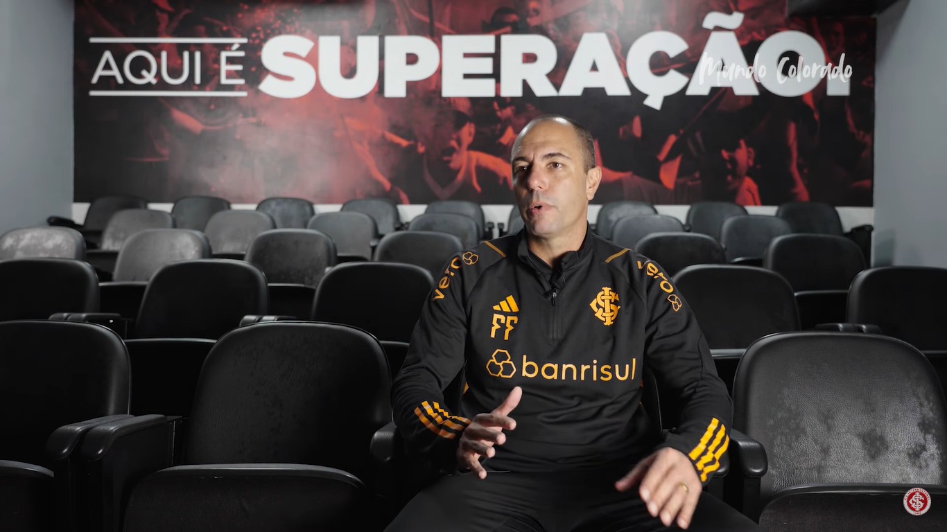 Coordenador de performance do Inter revela divisão do elenco e detalha readaptação física