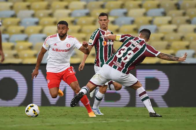 Diniz amarra Mano Menezes e Fluminense coloca fim na invencibilidade do Inter