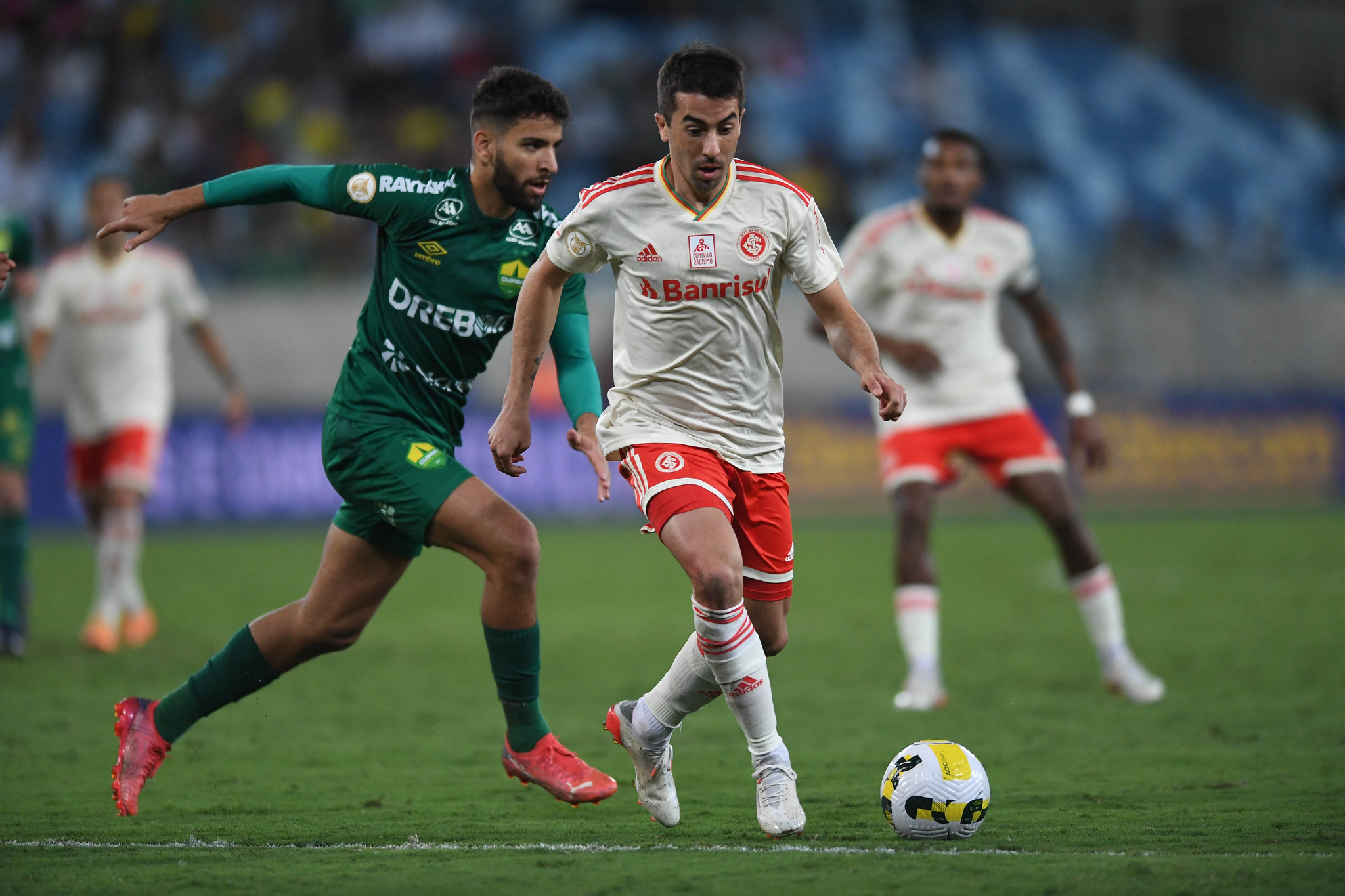 O polêmico reencontro que deve ocorrer na partida entre Inter e Cuiabá