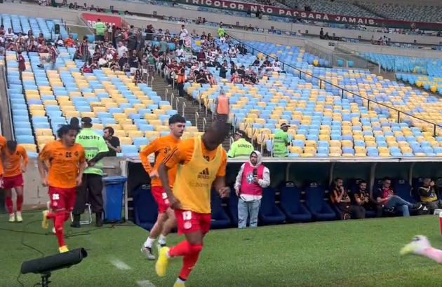 Titular sente indisposição e Inter tem mudança de última hora para o jogo contra o Fluminense