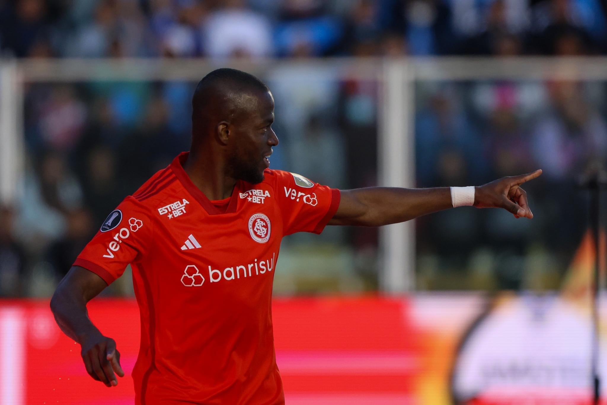 Valencia tem mais gols do que jogos e nunca perdeu na altitude de La Paz